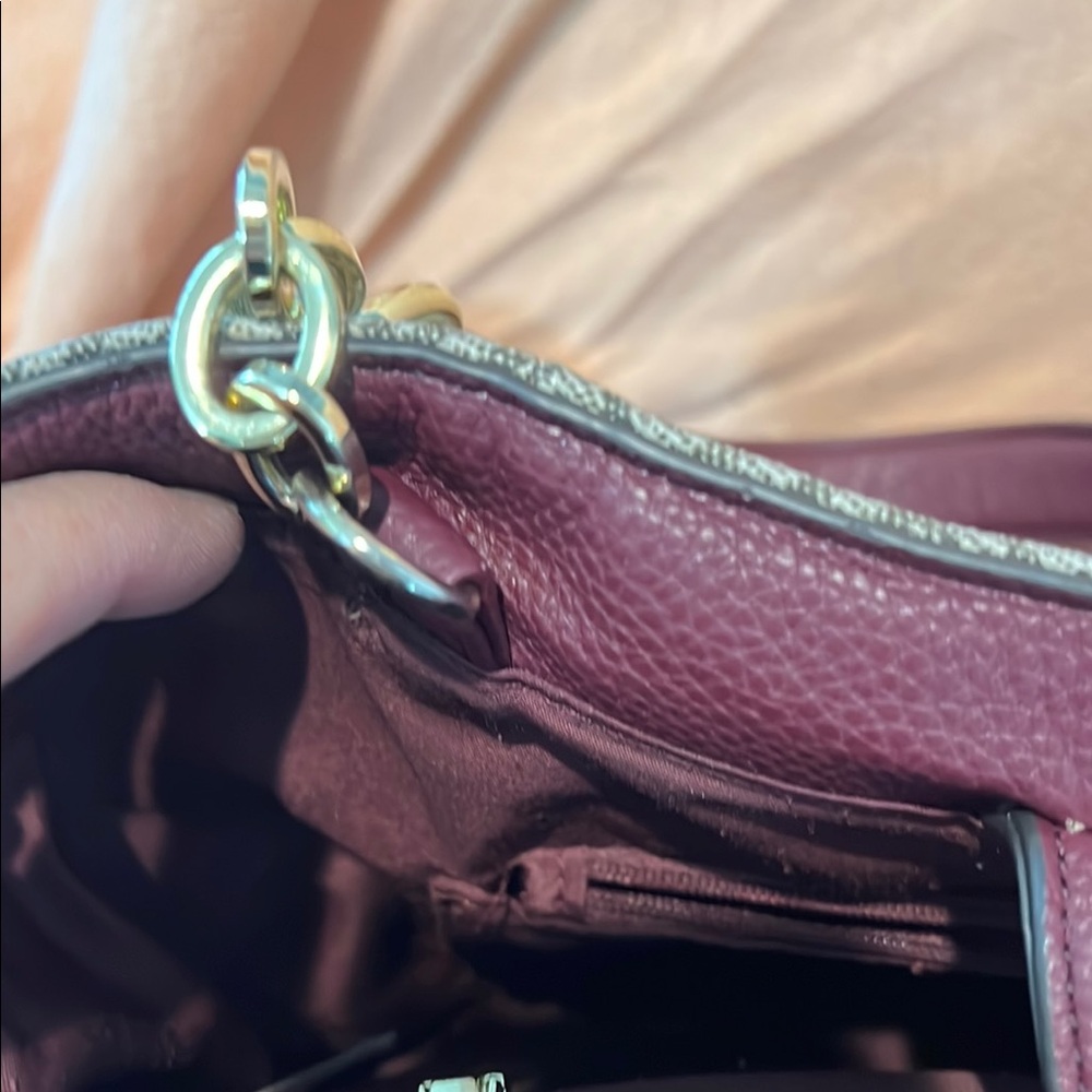 Liz Claiborne Tote Bag with grey velvet Crossbody and red wallet, bundle - Picture 14 of 16